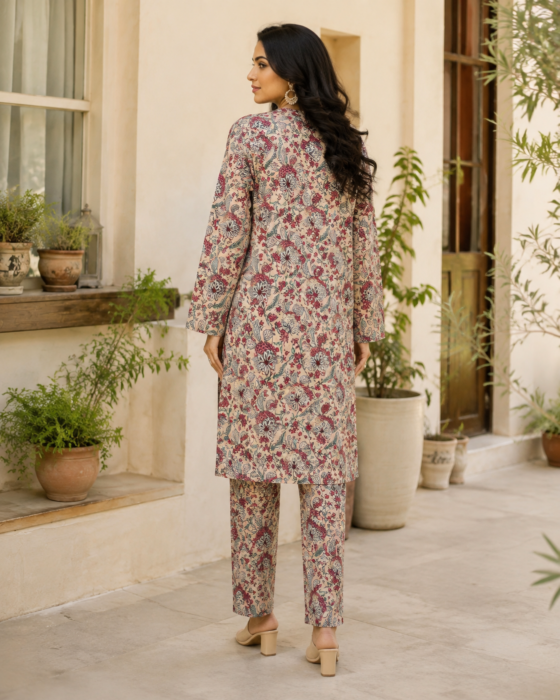 Vintage Garden Printed Cotton 2-Piece Unstitched Suit - Image 2